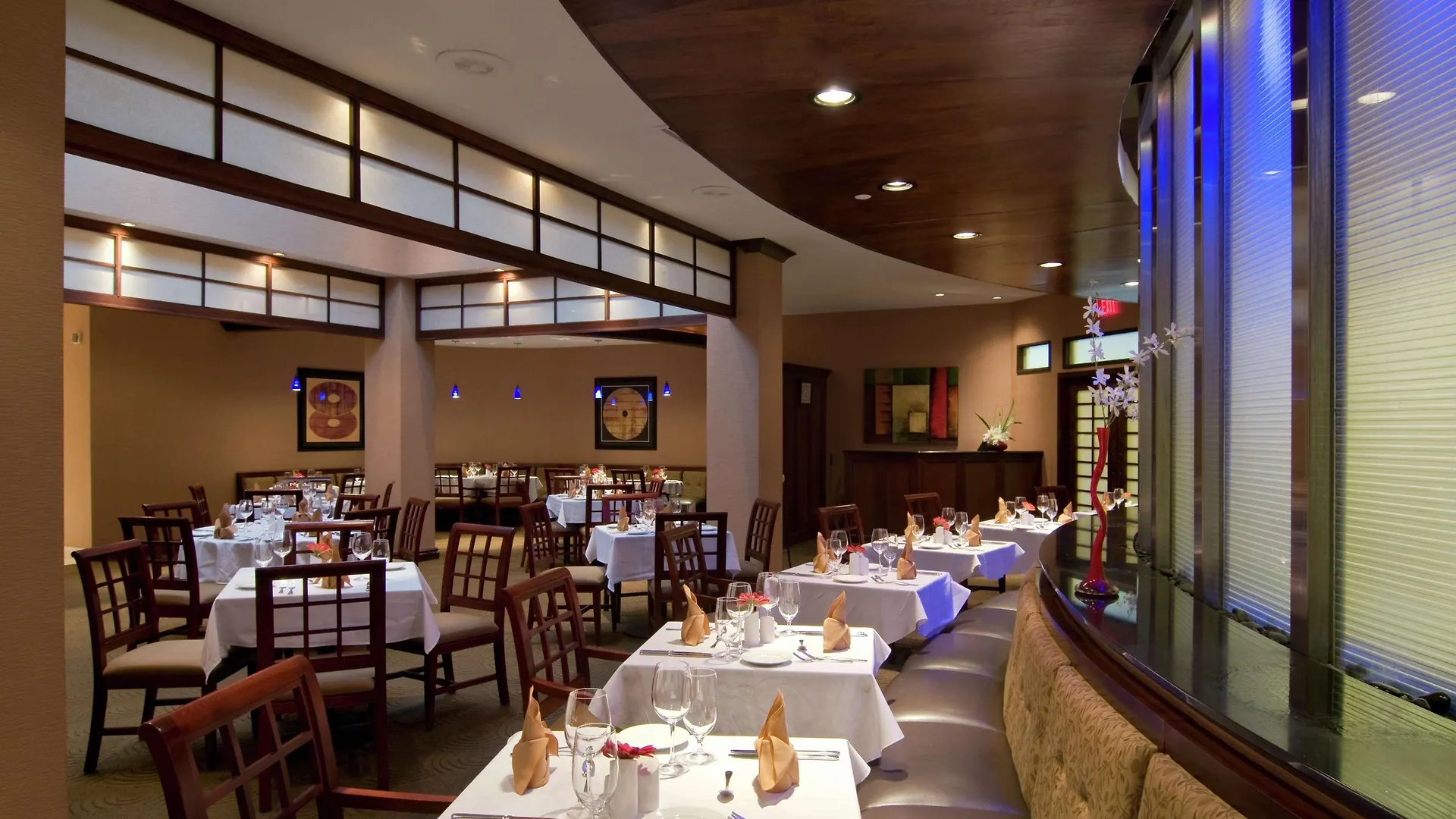 Doubletree By Hilton South Charlotte Tyvola Hotel
