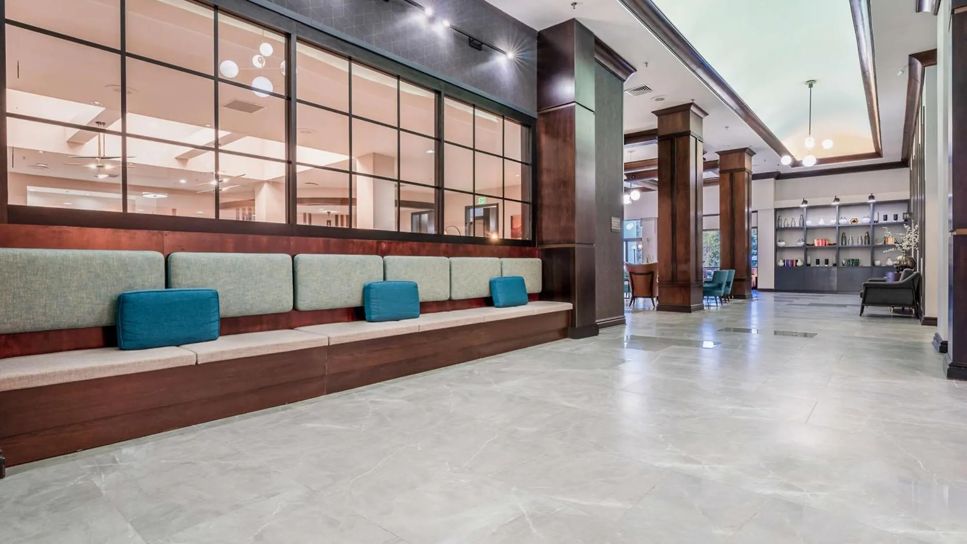 Doubletree By Hilton South Charlotte Tyvola Hotel