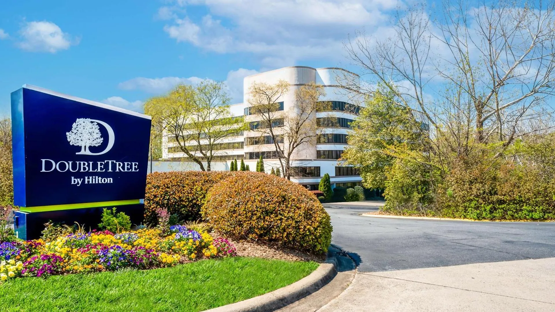 Doubletree By Hilton South Charlotte Tyvola Hotel
