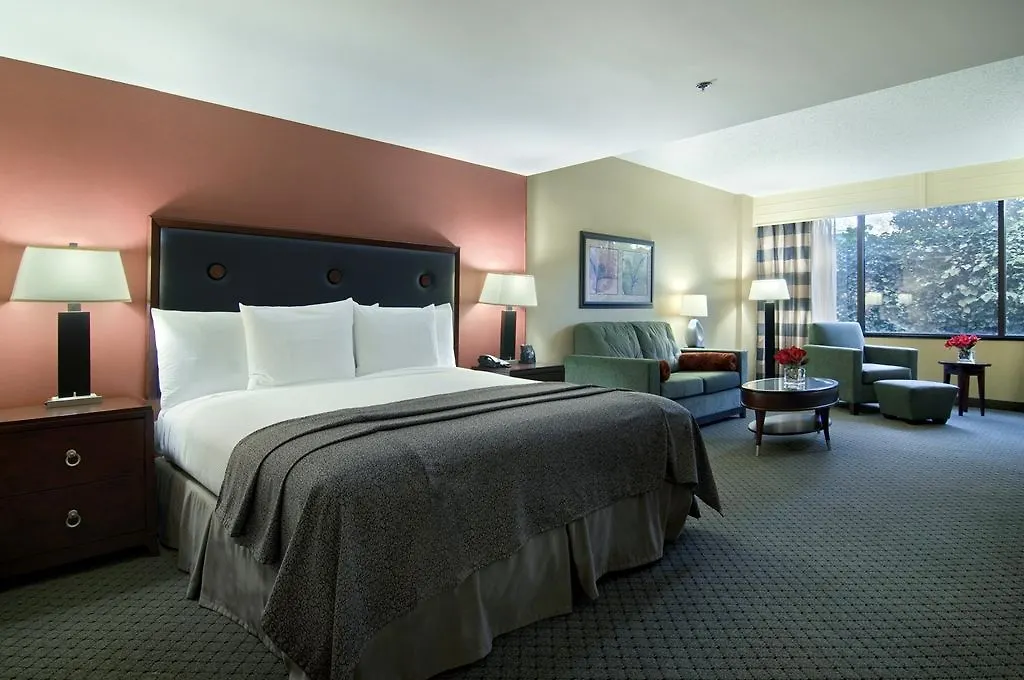 Doubletree By Hilton South Charlotte Tyvola Hotel