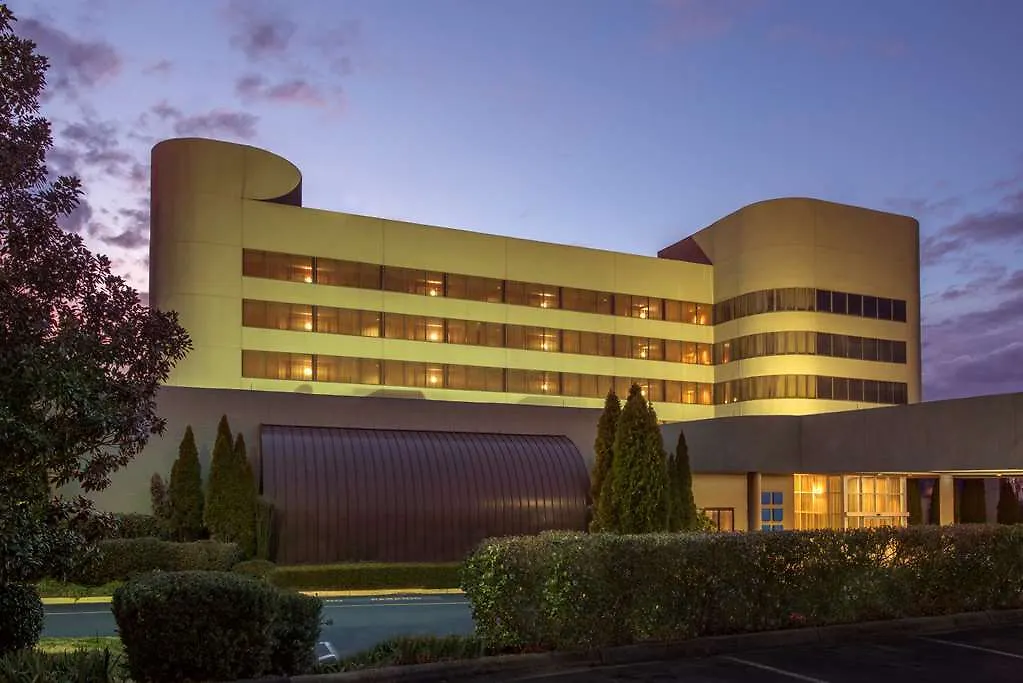 Doubletree By Hilton South Charlotte Tyvola Hotel